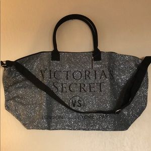 Victoria secret duffel bag